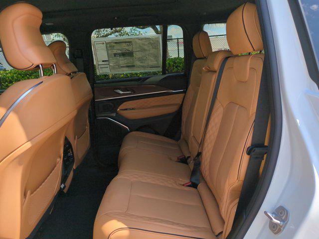 new 2025 Jeep Grand Cherokee car, priced at $54,268