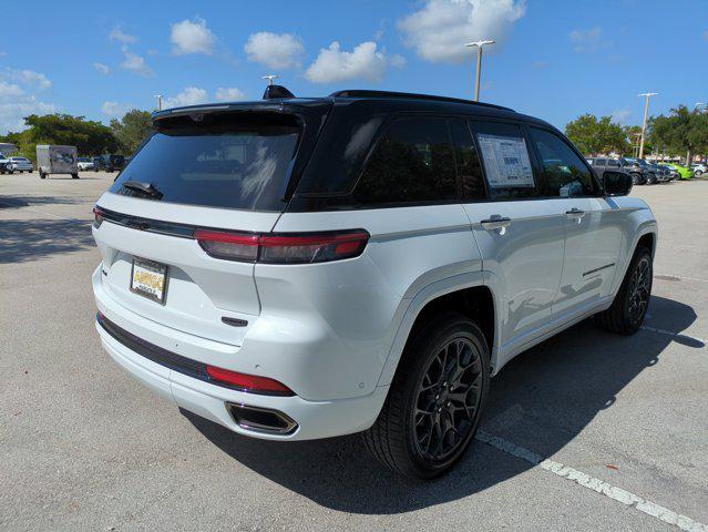 new 2025 Jeep Grand Cherokee car, priced at $61,622