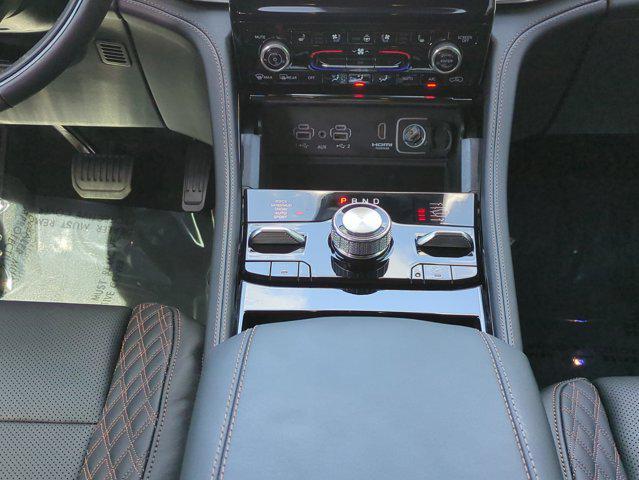 new 2025 Jeep Grand Cherokee car, priced at $61,622