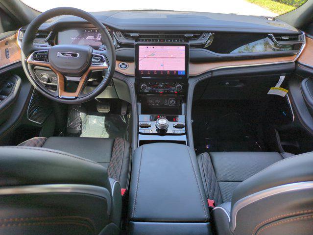 new 2025 Jeep Grand Cherokee car, priced at $61,622