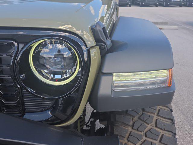 new 2025 Jeep Wrangler car, priced at $75,693