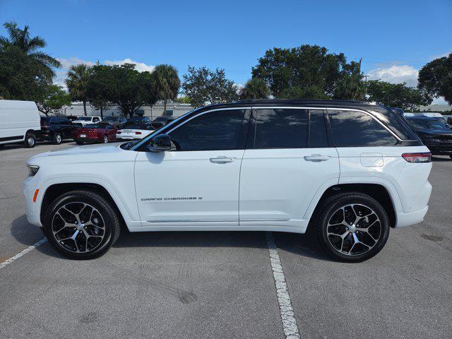 new 2025 Jeep Grand Cherokee car, priced at $59,739