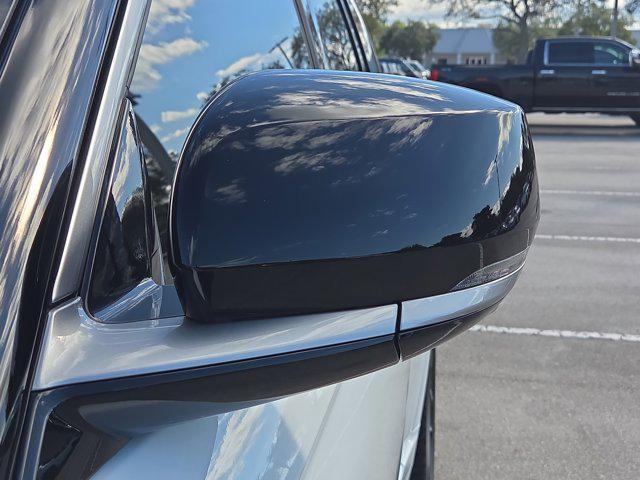 new 2025 Jeep Grand Cherokee car, priced at $59,739