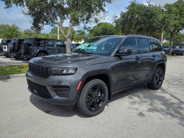 new 2024 Jeep Grand Cherokee car, priced at $36,600