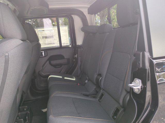 new 2025 Jeep Gladiator car, priced at $38,073