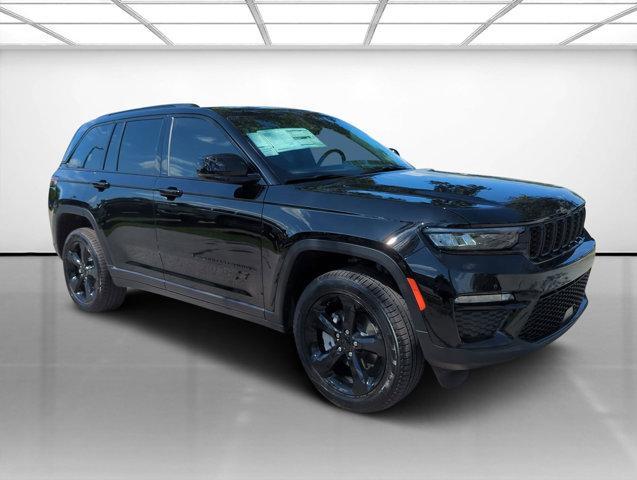 new 2024 Jeep Grand Cherokee car, priced at $41,795