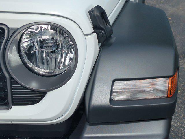 new 2025 Jeep Wrangler car, priced at $28,089