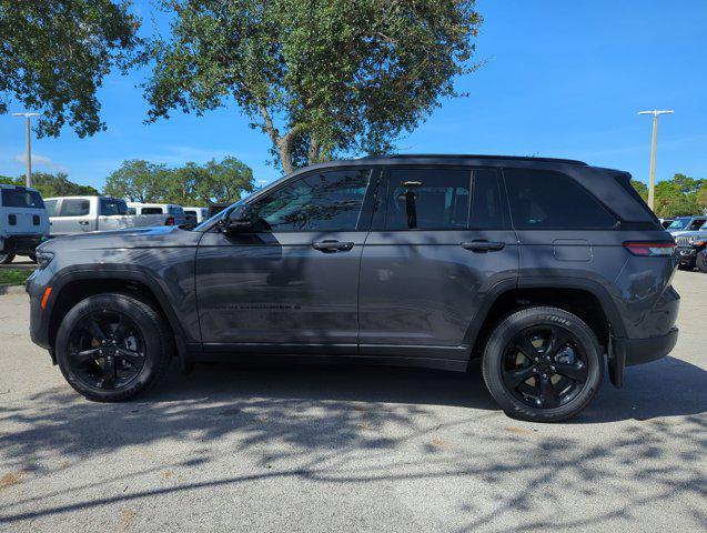 new 2024 Jeep Grand Cherokee car, priced at $36,600