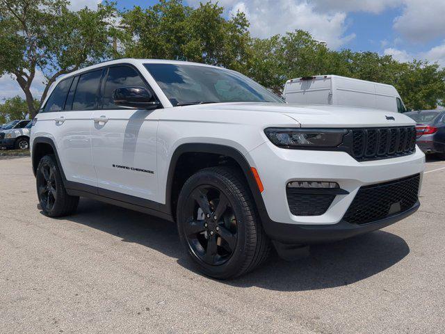 new 2024 Jeep Grand Cherokee car, priced at $42,200