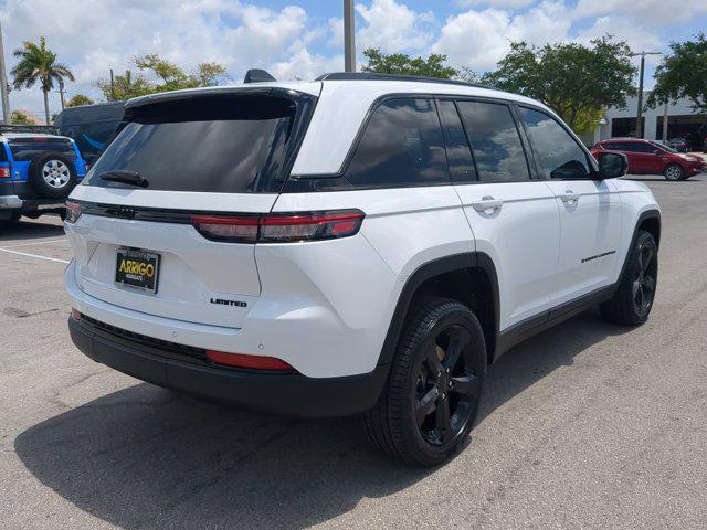 new 2024 Jeep Grand Cherokee car, priced at $42,200