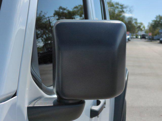 new 2025 Jeep Gladiator car, priced at $39,482
