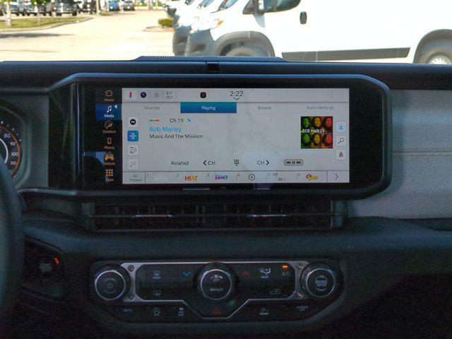 new 2025 Jeep Gladiator car, priced at $39,482