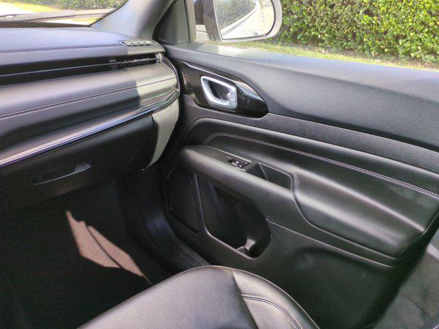 used 2023 Jeep Compass car, priced at $22,500