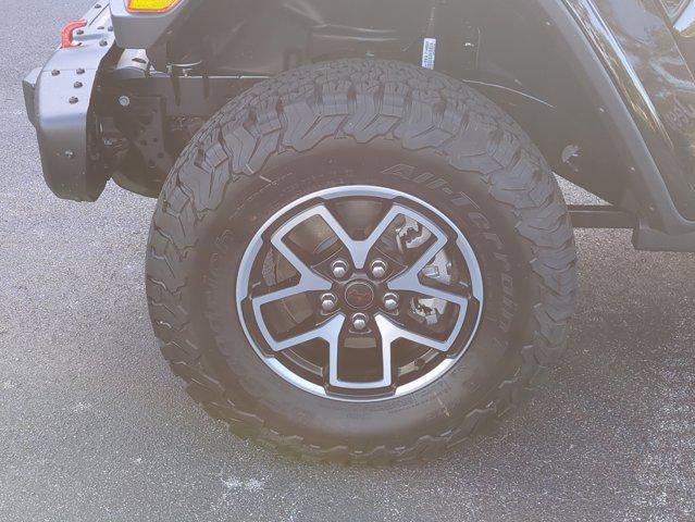 new 2025 Jeep Wrangler car, priced at $54,747