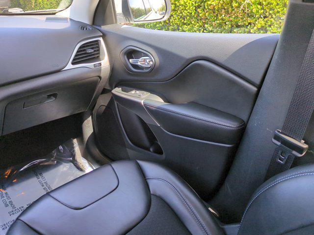 used 2020 Jeep Cherokee car, priced at $17,991