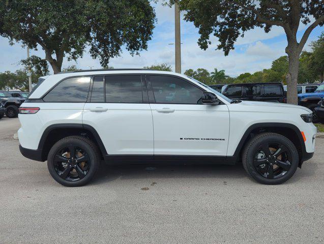 new 2024 Jeep Grand Cherokee car, priced at $41,200