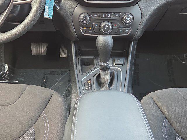 used 2021 Jeep Cherokee car, priced at $16,881