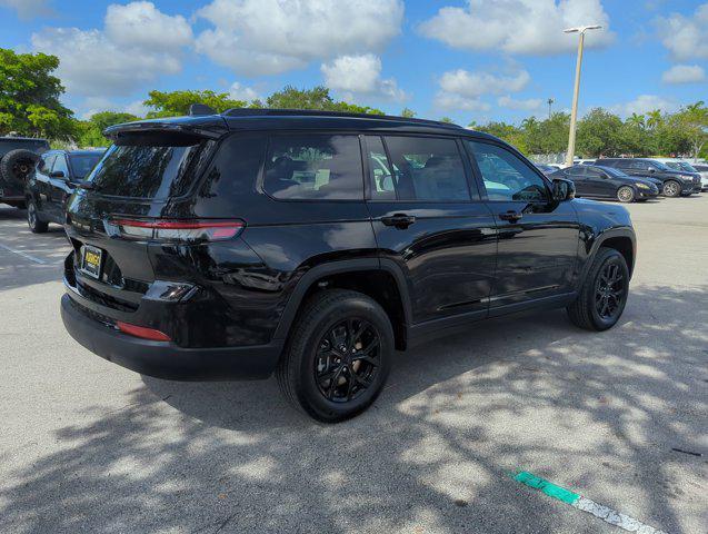 new 2024 Jeep Grand Cherokee L car, priced at $39,525