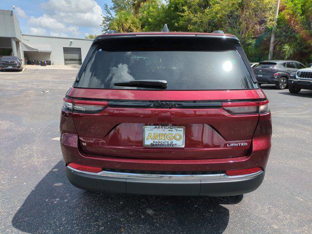 new 2025 Jeep Grand Cherokee car, priced at $38,060