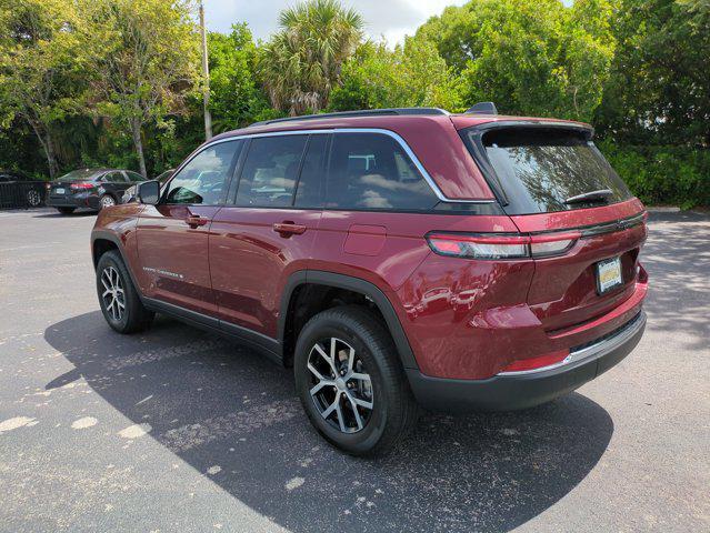 new 2025 Jeep Grand Cherokee car, priced at $38,060