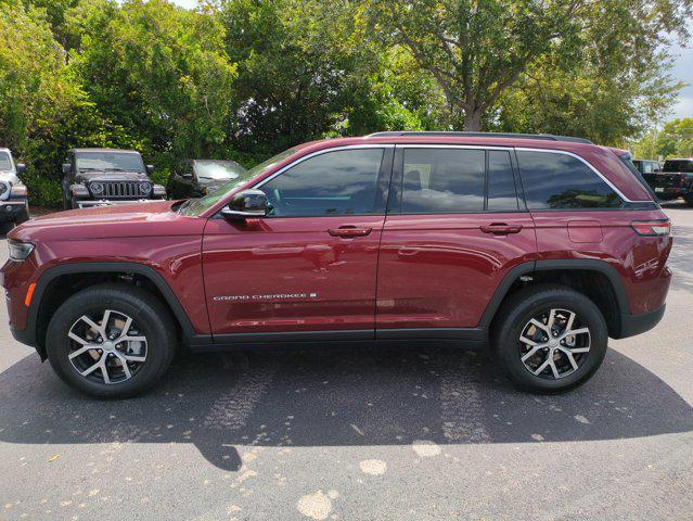 new 2025 Jeep Grand Cherokee car, priced at $38,060