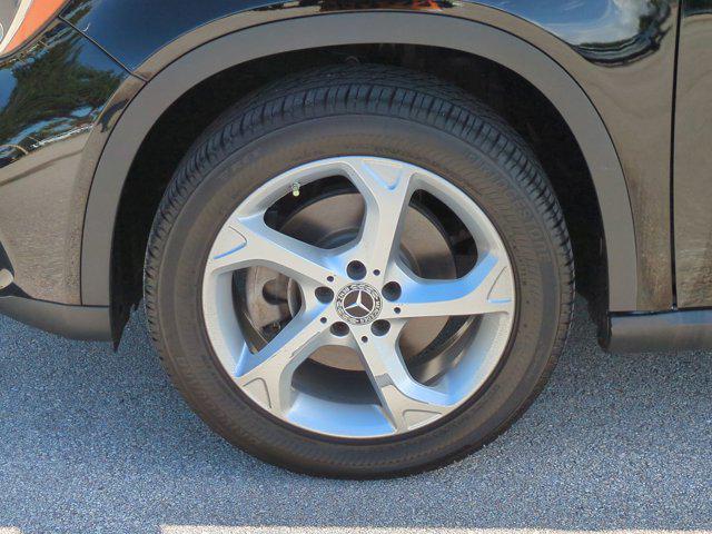 used 2020 Mercedes-Benz GLA 250 car, priced at $17,991