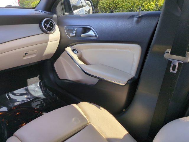 used 2020 Mercedes-Benz GLA 250 car, priced at $17,991