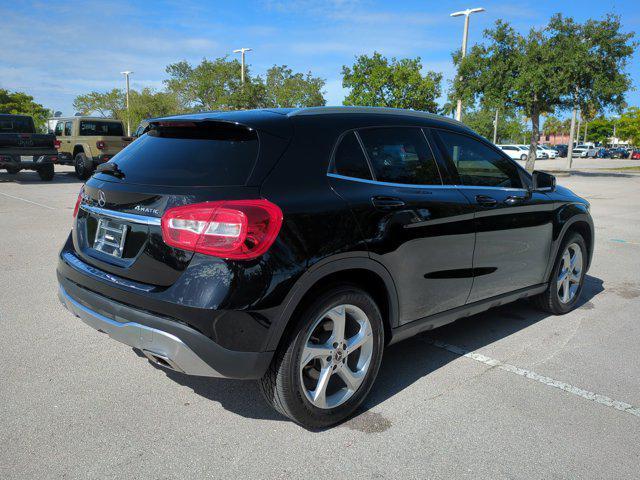 used 2020 Mercedes-Benz GLA 250 car, priced at $17,991