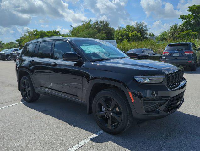 new 2024 Jeep Grand Cherokee car, priced at $36,600