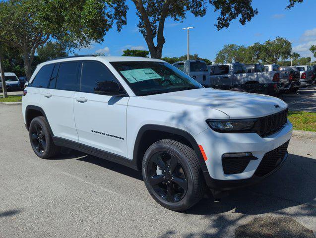 new 2024 Jeep Grand Cherokee car, priced at $46,640