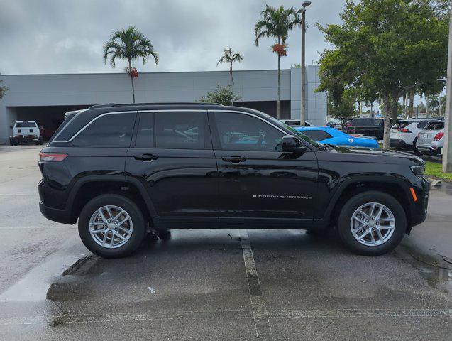 new 2025 Jeep Grand Cherokee car, priced at $34,175