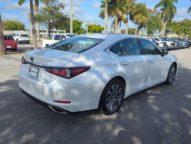 used 2022 Lexus ES 350 car, priced at $33,997