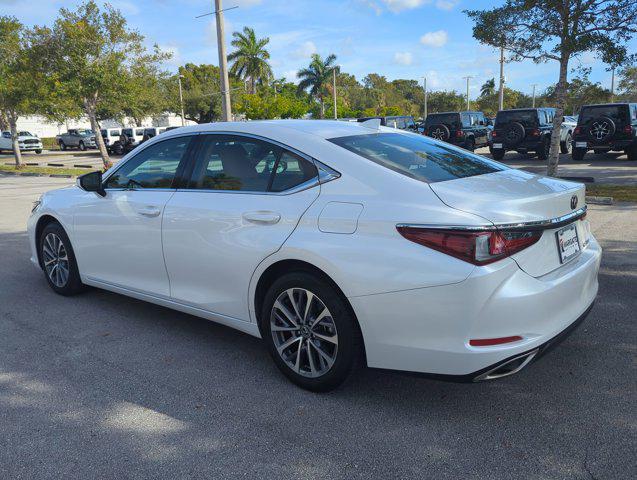 used 2022 Lexus ES 350 car, priced at $33,997