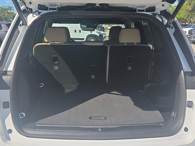 new 2025 Jeep Grand Cherokee car, priced at $35,007