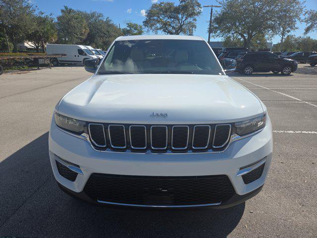 new 2025 Jeep Grand Cherokee car, priced at $35,007