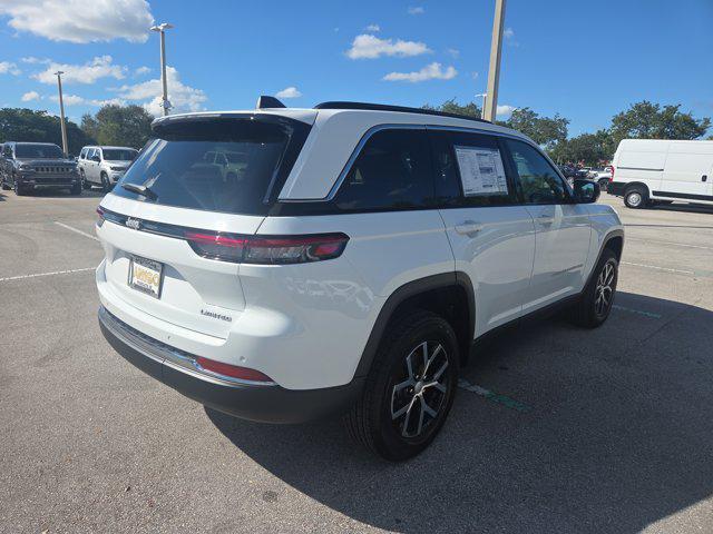 new 2025 Jeep Grand Cherokee car, priced at $35,007