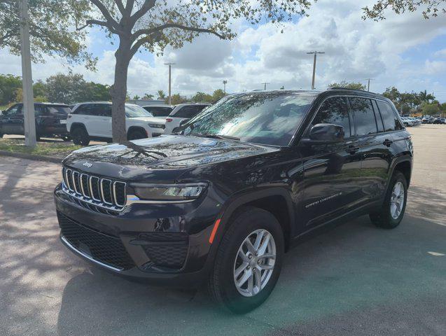 new 2025 Jeep Grand Cherokee car, priced at $34,175