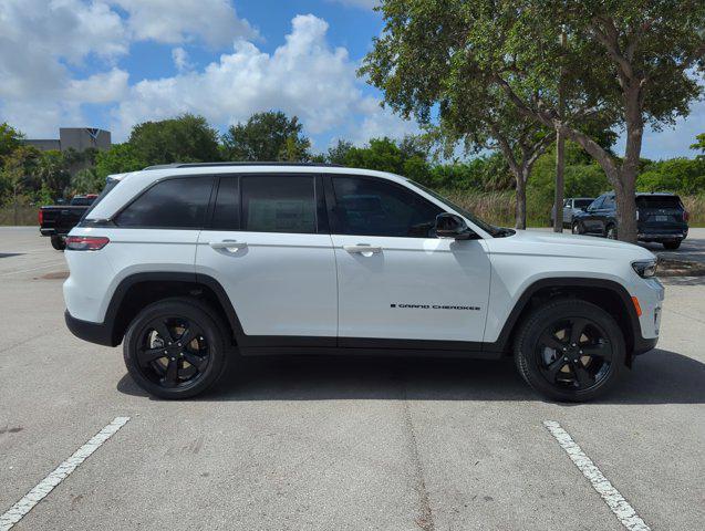 new 2024 Jeep Grand Cherokee car, priced at $46,640