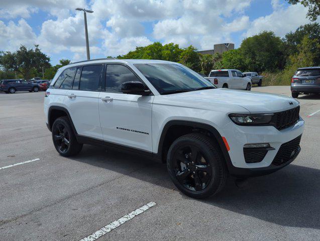 new 2024 Jeep Grand Cherokee car, priced at $46,640