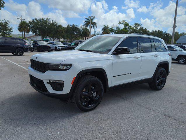 new 2024 Jeep Grand Cherokee car, priced at $46,640