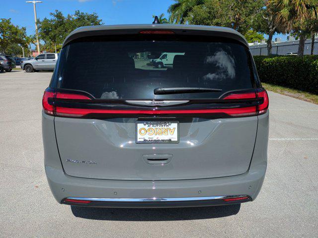 new 2025 Chrysler Pacifica car, priced at $41,159