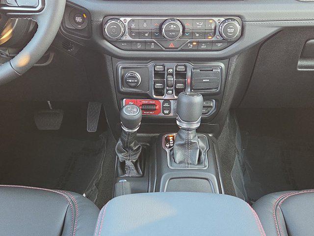 new 2026 Jeep Gladiator car, priced at $61,086