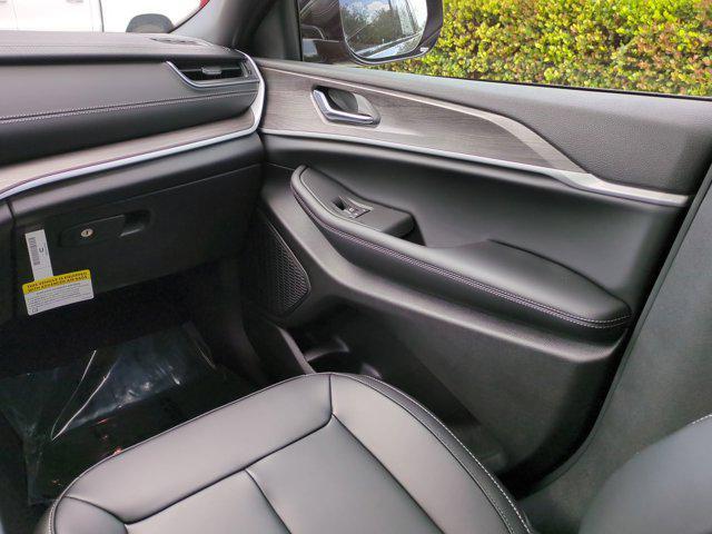 new 2025 Jeep Grand Cherokee car, priced at $36,946