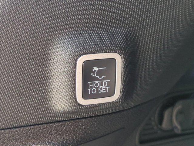 new 2025 Jeep Grand Cherokee car, priced at $39,482