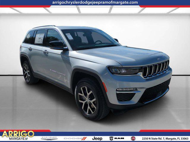 new 2025 Jeep Grand Cherokee car, priced at $38,906