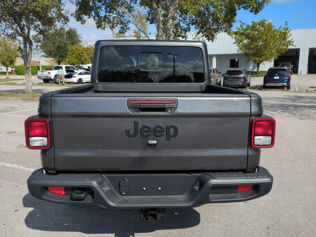 new 2025 Jeep Gladiator car, priced at $42,021