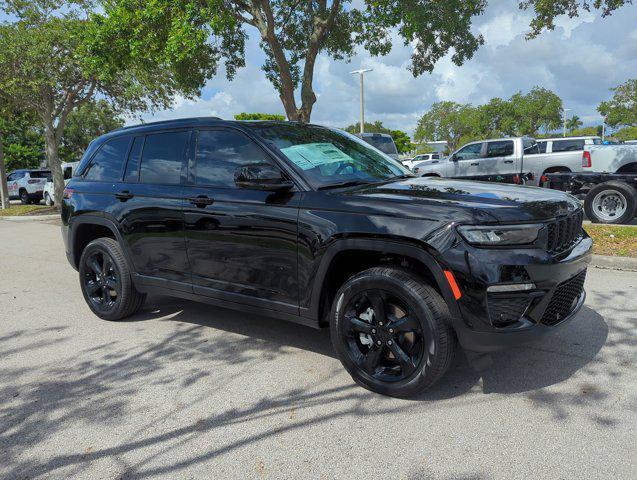 new 2024 Jeep Grand Cherokee car, priced at $47,235