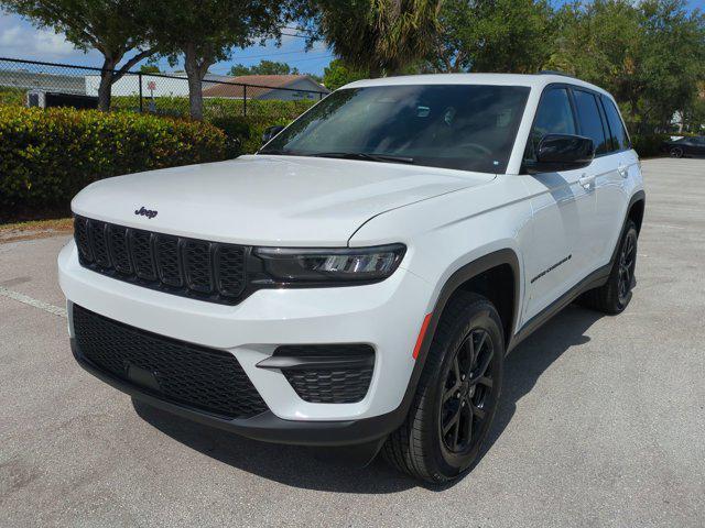 new 2025 Jeep Grand Cherokee car, priced at $35,126