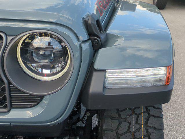 new 2026 Jeep Gladiator car, priced at $56,034