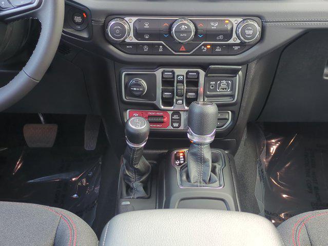 new 2026 Jeep Gladiator car, priced at $56,034